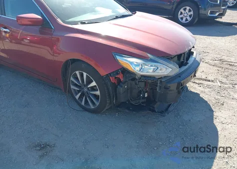 2016 Nissan Altima 2.5 Sv z USA, uszkodzony, nr VIN 1N4AL3AP6GC137760